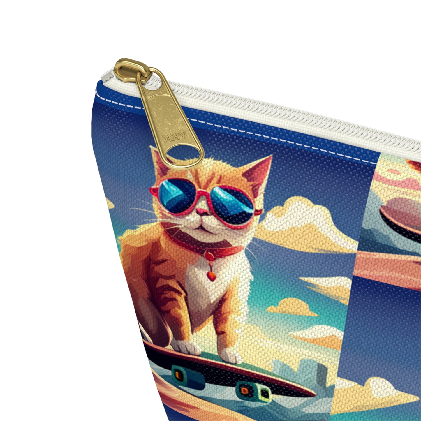 Small travel zipper bag - Cool Cat on a skateboard